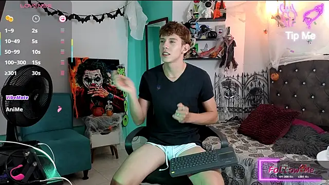 flowers18 online show from October 26, 11:42 pm