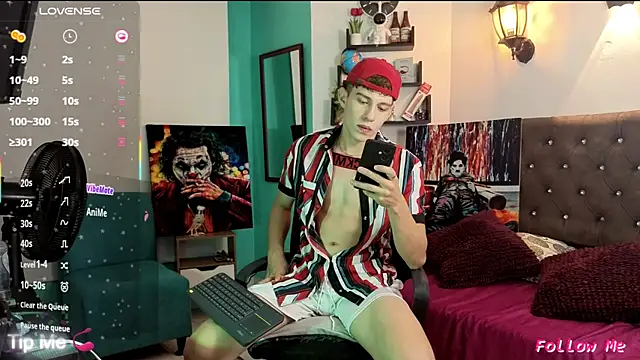 flowers18 online show from November 13, 10:52 pm