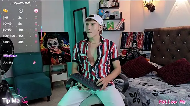 flowers18 online show from November 20, 10:31 pm