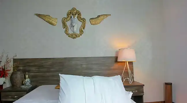 antonhella1 online show from January 24, 12:20 am