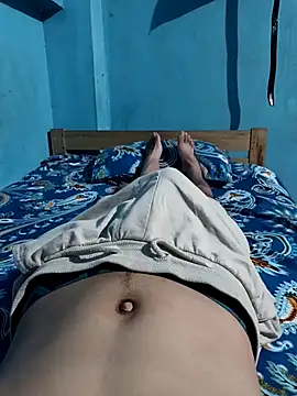 funnguy25 online show from October 29, 3:58 pm