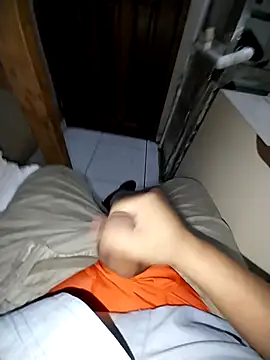 Whiper2024 online show from February 16, 6:26 pm