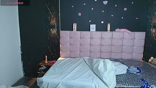 AntonellaRosee  online show from September 24, 11:57 am