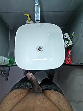 rahulGJ03 online show from December 17, 9:54 pm