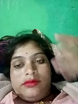 Snapshot of Chandni chatting on January 24, 2:18 am Chandni online show from January 24, 2:18 am