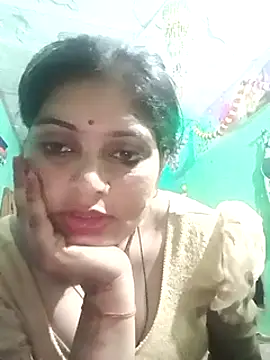 Snapshot of Chandni chatting on February 17, 3:53 pm Chandni online show from February 17, 3:53 pm