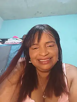 Snapshot of _violetta_- chatting on July 18, 1:32 am violetta - online show from July 18, 1:32 am