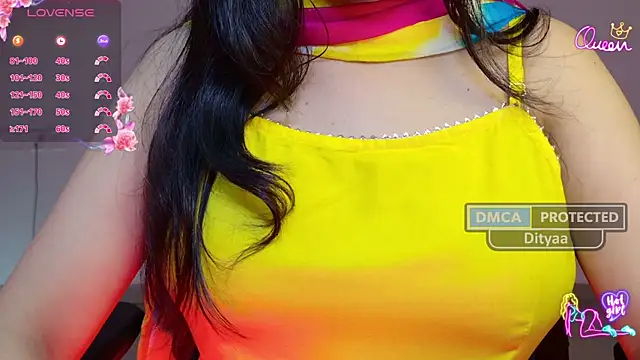 Snapshot of Punjabi_Queen1 chatting on May 31, 8:54 am Punjabi Queen1 online show from May 31, 8:54 am