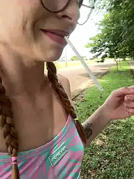 RuivaRaposinha online show from March 21, 4:43 pm