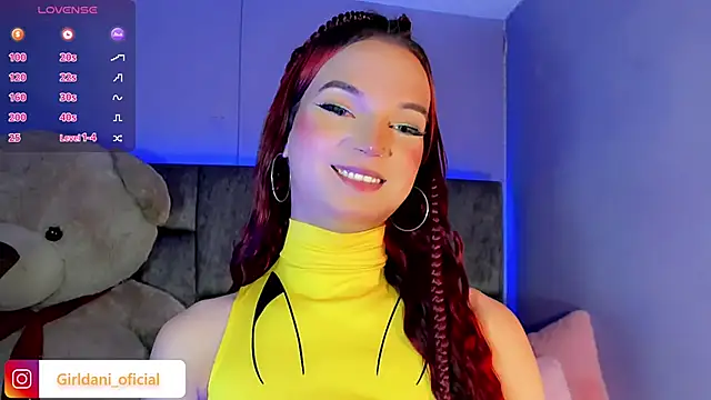 Liittle foxxxy online show from December 13, 6:53 am