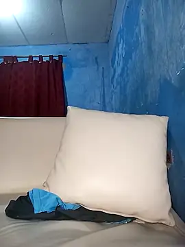 Key 198 online show from February 14, 7:07 am