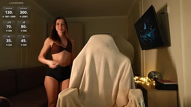 Coconutkittyy online show from March 6, 4:47 pm