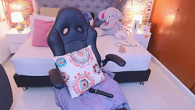 italy   boobs online show from October 24, 4:36 pm