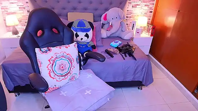 italy   boobs online show from November 26, 8:15 am