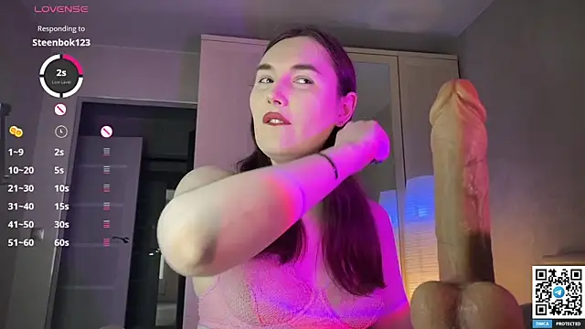 Maria Bowie online show from March 26, 7:36 am