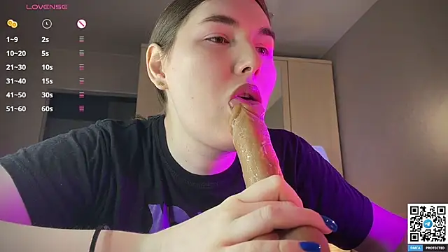 Maria Bowie online show from April 7, 6:25 am