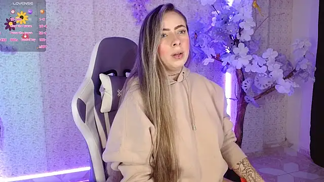 NaomiFox1 online show from March 14, 2:42 am