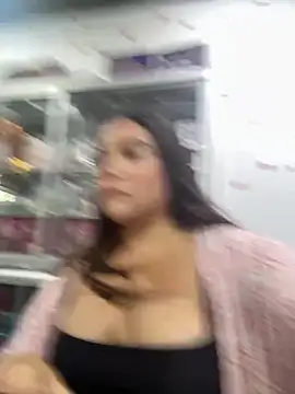 Snapshot of sofiafantasy chatting on December 3, 2:26 pm sofiafantasy online show from December 3, 2:26 pm