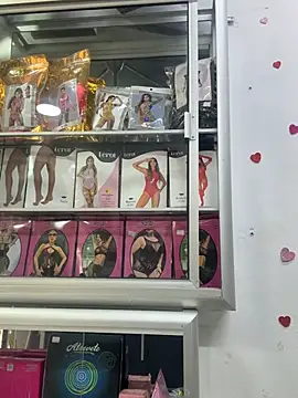 Snapshot of sofiafantasy chatting on February 12, 7:20 pm sofiafantasy online show from February 12, 7:20 pm