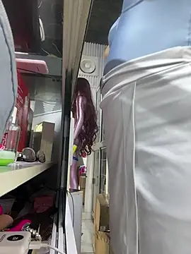 Snapshot of sofiafantasy chatting on February 17, 2:46 pm sofiafantasy online show from February 17, 2:46 pm