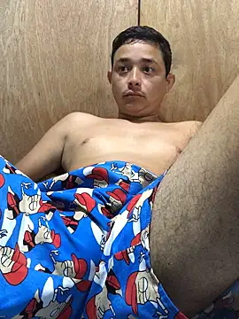 isacalejandroo online show from January 29, 12:45 pm