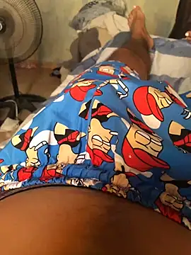 isacalejandroo online show from March 3, 2:15 pm