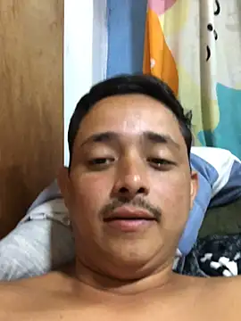 isacalejandroo online show from March 14, 11:53 pm