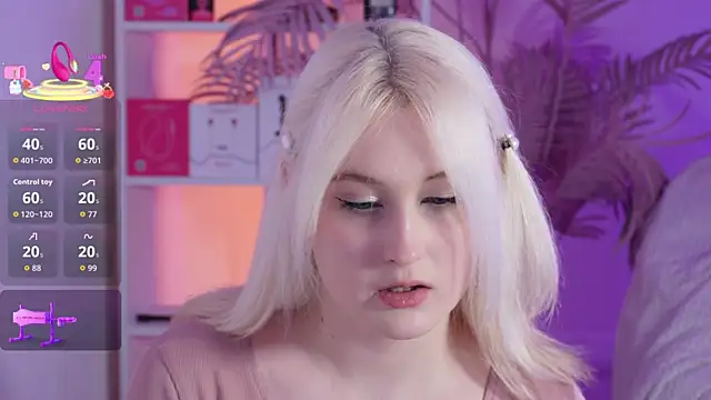 tiffannyjons online show from March 19, 6:01 pm