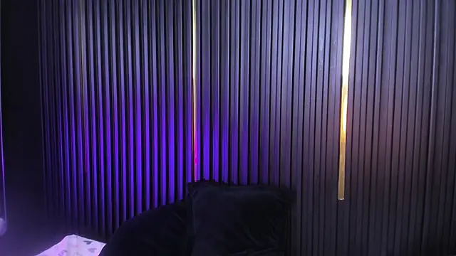 AndyBlake  online show from January 30, 5:52 am