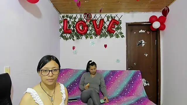 Luna Star Sl online show from February 28, 12:42 pm