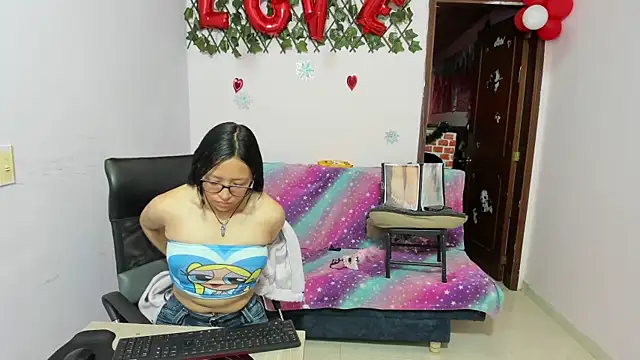 Luna Star Sl online show from March 12, 12:36 pm