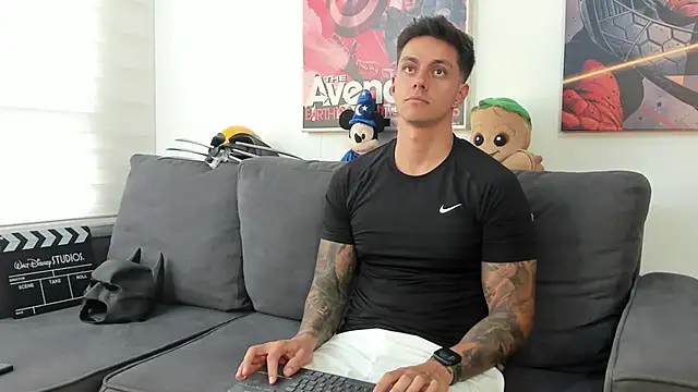 JeanBroc online show from November 29, 8:45 pm