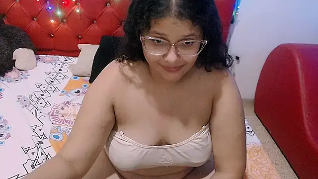 Snapshot of angel_barbie_1 chatting on December 27, 7:46 pm angel barbie 1 online show from December 27, 7:46 pm