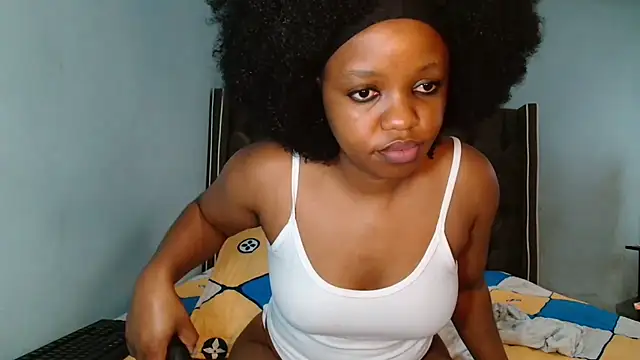 Snapshot of CHOCKYCHOCX2 chatting on April 15, 5:47 am CHOCKYCHOCX2 online show from April 15, 5:47 am