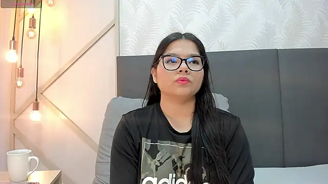 SophieHarris  online show from March 21, 6:22 pm