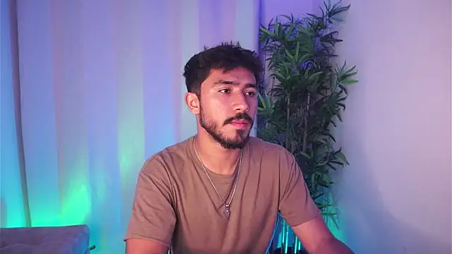 dam0n fr0st online show from April 8, 1:49 am