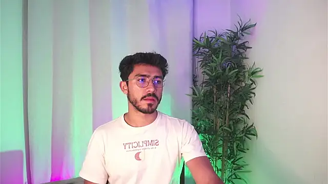 dam0n fr0st online show from April 20, 9:49 pm