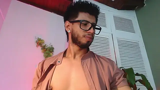 Colby brown03 online show from November 5, 7:25 pm