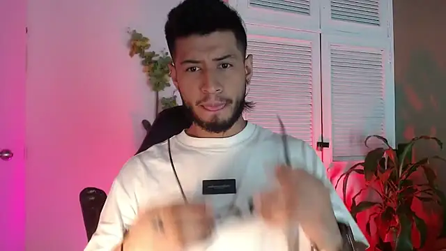 Colby brown03 online show from December 3, 7:12 pm