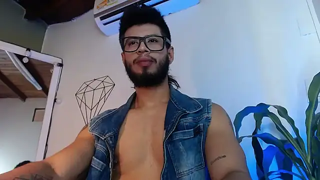 Colby brown03 online show from February 7, 7:50 pm