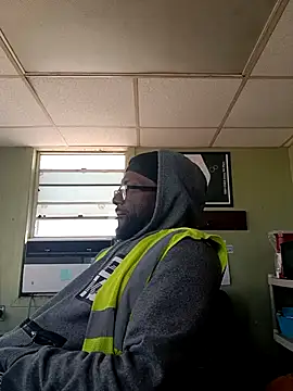 Snapshot of Txdarkmeat74 chatting on November 27, 6:10 pm Txdarkmeat74 online show from November 27, 6:10 pm