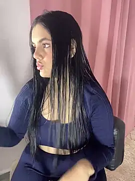 kimberlyhills1 online show from March 5, 8:16 pm