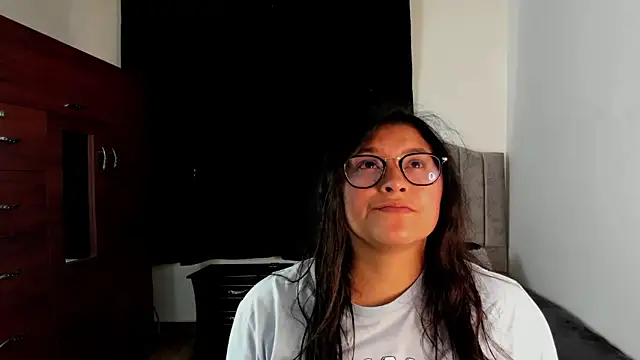 lorymoon online show from January 16, 7:10 pm