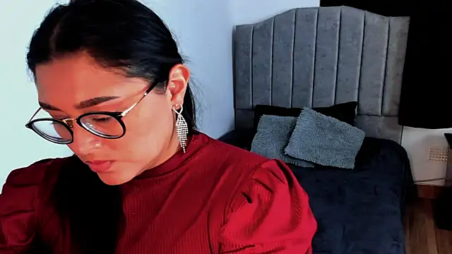 lorymoon online show from February 18, 8:58 pm