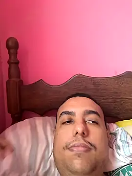 Snapshot of FABINHOSEOAU chatting on December 30, 4:08 pm FABINHOSEOAU online show from December 30, 4:08 pm