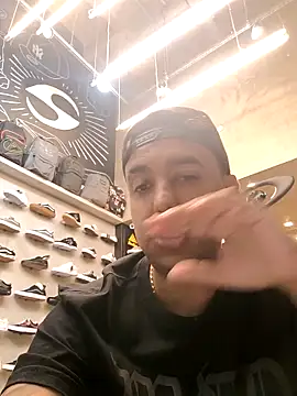 Snapshot of FABINHOSEOAU chatting on November 20, 10:20 pm FABINHOSEOAU online show from November 20, 10:20 pm