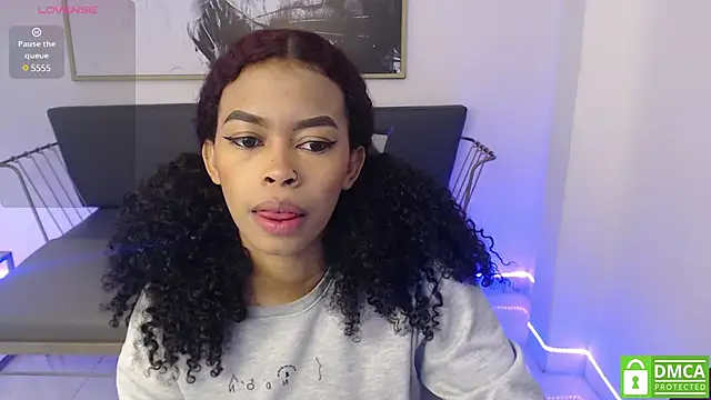 Shenna brunette  online show from January 11, 1:01 pm