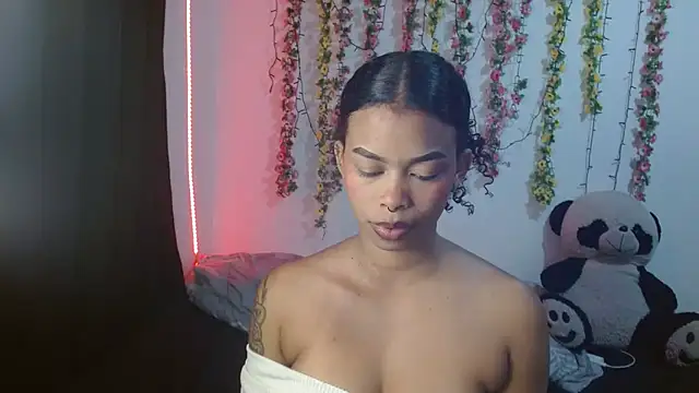 Shenna brunette  online show from September 22, 3:08 am
