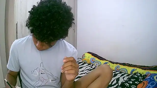 Snapshot of sexy_diamante_ chatting on October 26, 6:03 pm sexy diamante online show from October 26, 6:03 pm