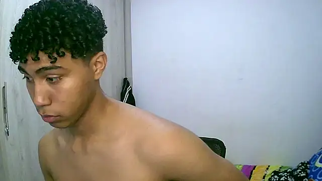 Snapshot of sexy_diamante_ chatting on November 7, 2:00 am sexy diamante online show from November 7, 2:00 am